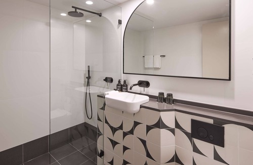 Haymarket Hotel | The Capitol Hotel Sydney