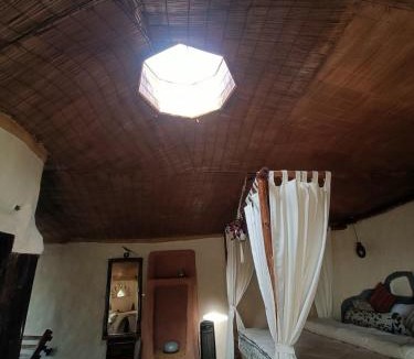 Gunehr Bed & Breakfast | The Cob House
