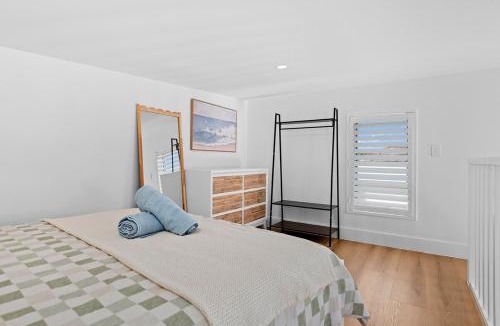 The Entrance House | The Cot at The Entrance