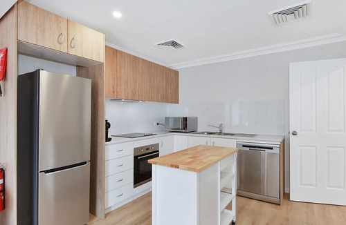 The Entrance Apartment | The Entrance Hideaway