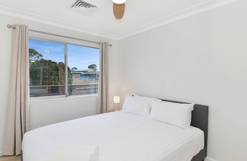 The Entrance Apartment | The Entrance Hideaway
