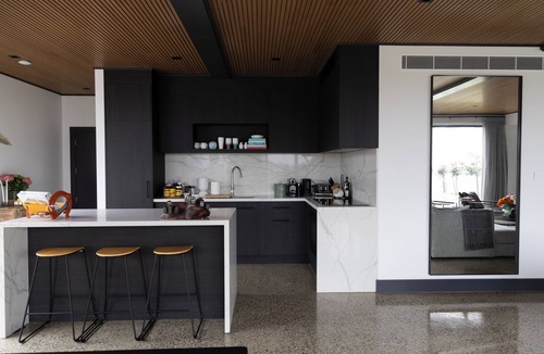 Werai House | The Folly Barn: Luxury in Nature