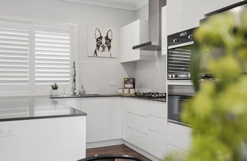 Gledswood Hills House | The Gledswood Retreat | 3 Bedroom Home for Families, Weddings & Executive Stays