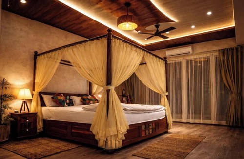 Sonkach Hotel | The Golden View Farm & Resort
