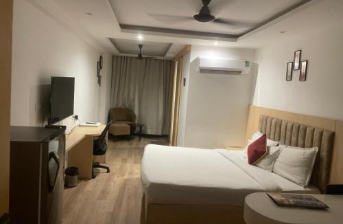 Shyam Nagar Hotel | The grand anukampa