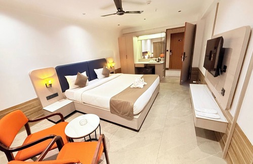 Surat District Hotel | The Grand Heaven Hotel And Resort
