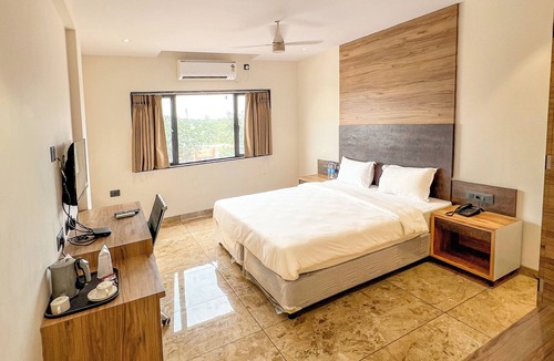 Dabhoi Hotel | THE GRAND KD HOTEL