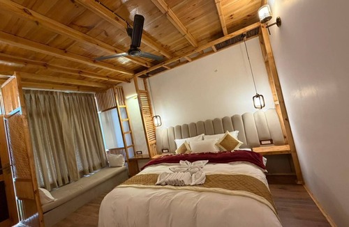 Hunder Hotel | The Gurdi Retreat