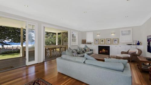 Avoca Beach House | The Hamptons - Beach House
