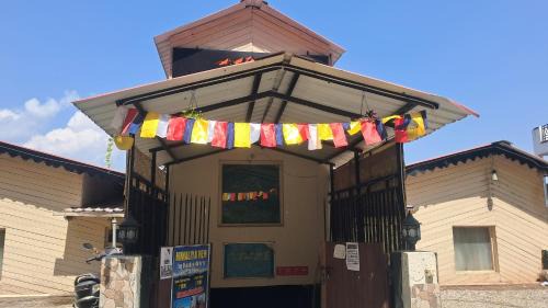 Majkhali Hotel | The himaliyan munros