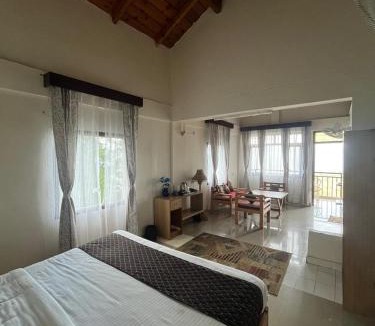 Majkhali Hotel | The himaliyan munros