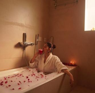 Varanasi Villa | The Lavish Stay