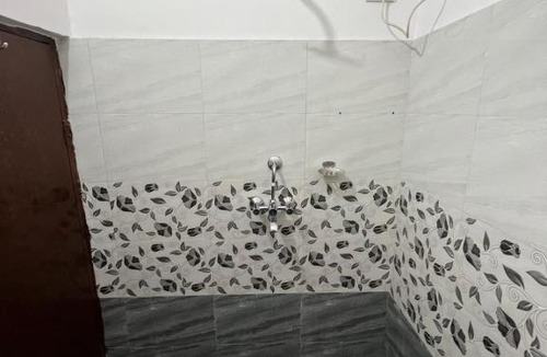Vaishali Nagar House | The lazy dodo stay