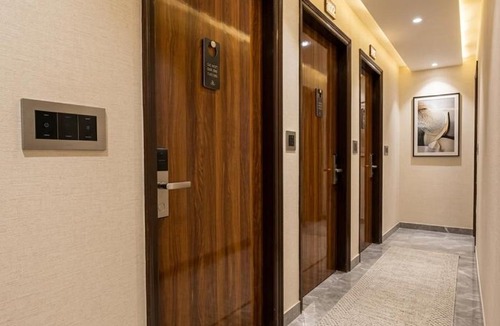South West House | The Milano