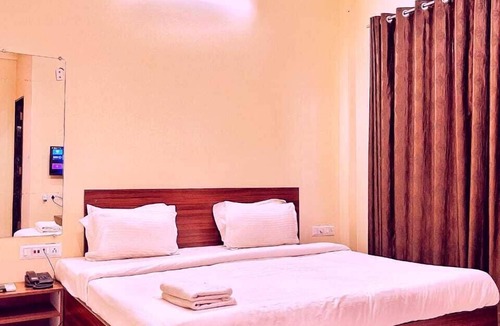 Sanwer Resort | The Moonlight Resort Indore