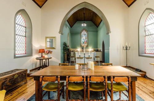 Bookham Villa | The Old Bookham Church