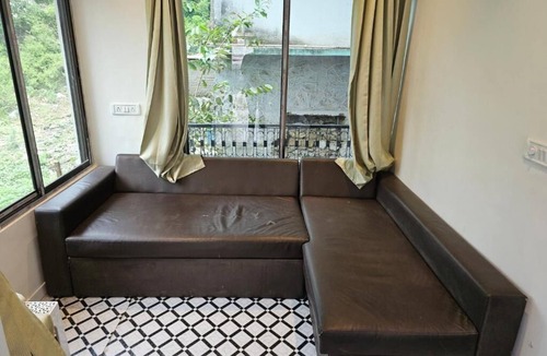 Mount Abu Hotel | The Plum Mount Abu