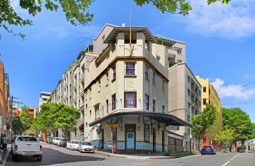 Darling Harbour Hotel | The Pyrmont Budget Hotel