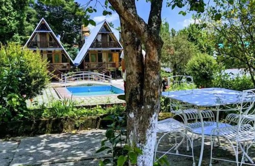 Sidhpur House | The Rock Rose Mountain Cabins. Bir