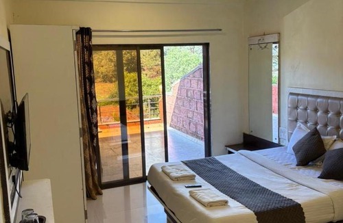 Mahabaleshwar Hotel | The Royal Crest Inn