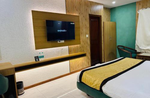 Hazratganj Hotel | THE ROYAL PRESIDENCY INN