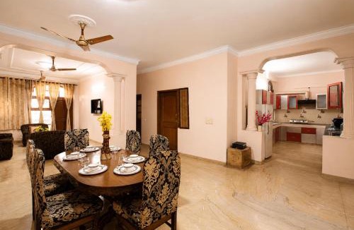 Sushant Lok Apartment | The Sandalwood by Red Olive 3BHK MG Rd Gurgaon