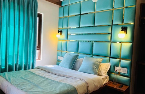 Srinagar House | The Shelter Heritage A Boutique Hotel For Amarnath Yatries