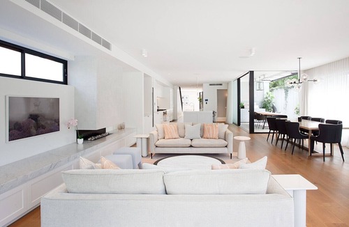 Rose Bay House | The Spencer House - Rose Bay