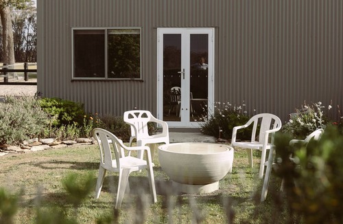 Moss Vale House | The Stables ~ Peace, Tranquility, Nature, Horses.