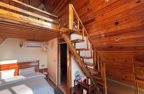 Mukteshwar Resort | The Woodshed