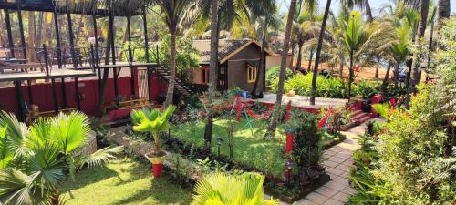 Anjuna Hostel | The Yuppi Hippi Beachpackers Hostel