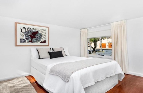 Cammeray House | Three Bedroom Home Cammeray - ALAN1