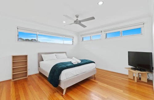 Long Beach House | Three Sisters at Long Beach