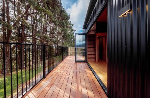 Glenquarry Villa | Tiny family getaway - breathe in the country air