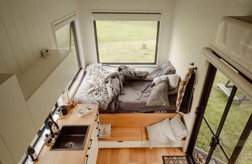 Valery Cabin | Tiny Nancy Summary: H