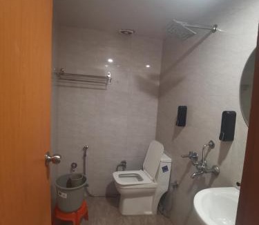 Shivanandi Hotel | Tira Hotel and Cafe