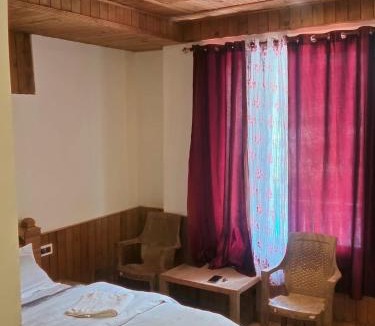 Banjar House | Tirthan river edge