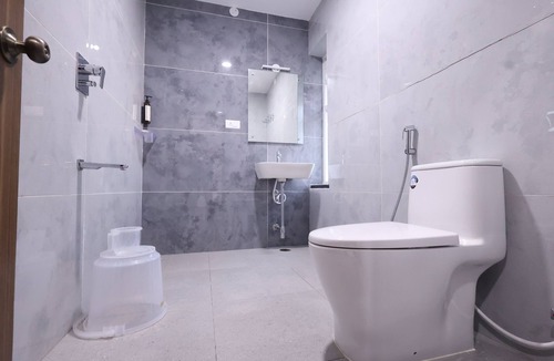 Tirupati Hotel | Tirupati Prime Homestay