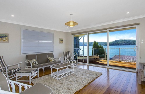 Pretty Beach Central Coast House | Tofua - Absolute Waterfront by HolidayCo.