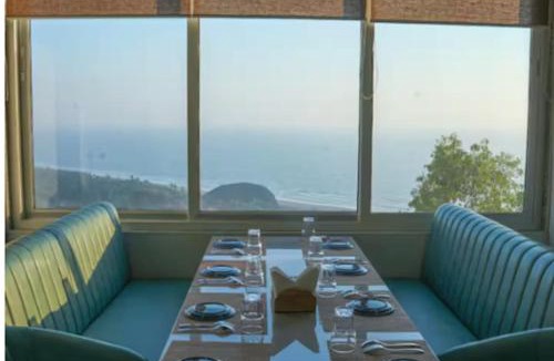 Harnai Hotel | Top End Flat in Agastya seaview Resort and Spa