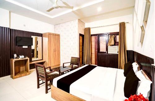 Rudrapur Hotel | Townhouse Civil Lines Rudrapur