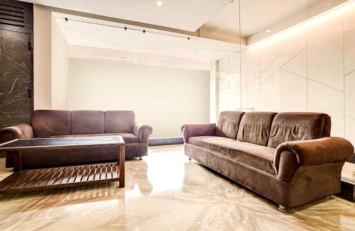Rudrapur Hotel | Townhouse Civil Lines Rudrapur