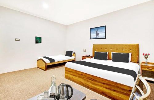 Srinagar Hotel | Townhouse Dal Lake