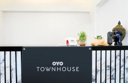 Balewadi Hotel | Townhouse Hotel Metro