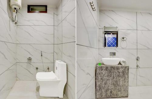 Khajuraho Hotel | Townhouse Khajuraho Vishwanath Temple