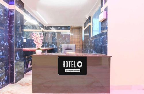 Shibpur Hotel | Townhouse Kolkata Padmapukur Lake