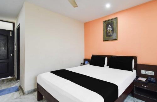 Secunderabad Hotel | Townhouse Oak Iskcon Temple Secunderabad