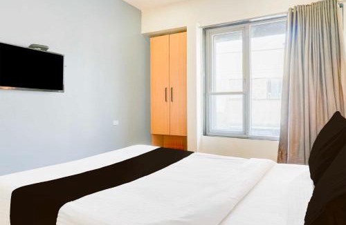 Central Pune Hotel | Townhouse Oak Pune Mandai Metro Station