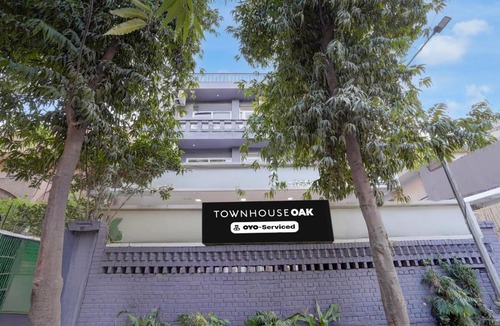 Noida Hotel | Townhouse Oak Sector 31 Noida