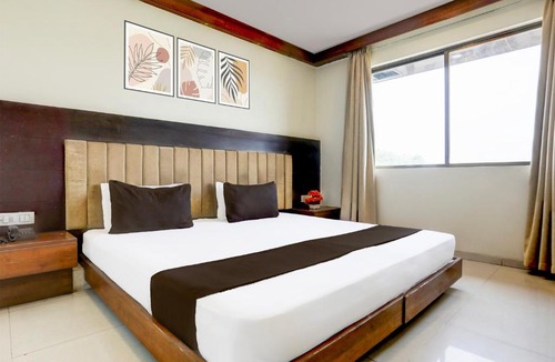 Ahmedabad Hotel | Townhouse Prahladnagar